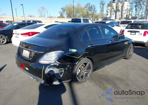 2016 Mercedes-Benz C 450 Amg 4Matic z USA, uszkodzony, nr VIN 55SWF6EB0GU112880